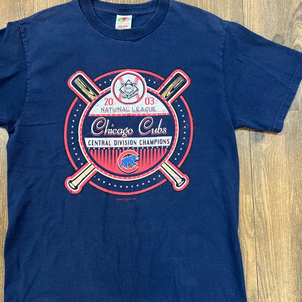 Vintage  Chicago Cubs 2003 Navy Fruit of the Loom Tee Shirt Sz Medium